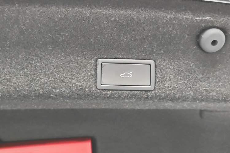 Used Volkswagen Magotan 2026 30 Million Vehicles Selected Model 380TSI DSG Luxury Edition Exterior 13