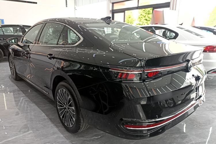 Used Volkswagen Magotan 2026 380TSI DSG Prestige Package—Daimai Package Exterior 2