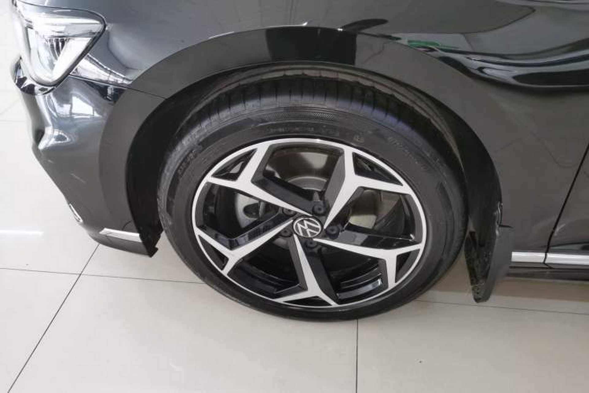 Used Volkswagen Magotan 2026 30 Million Vehicles Selected Model 380TSI DSG Luxury Edition Exterior 4