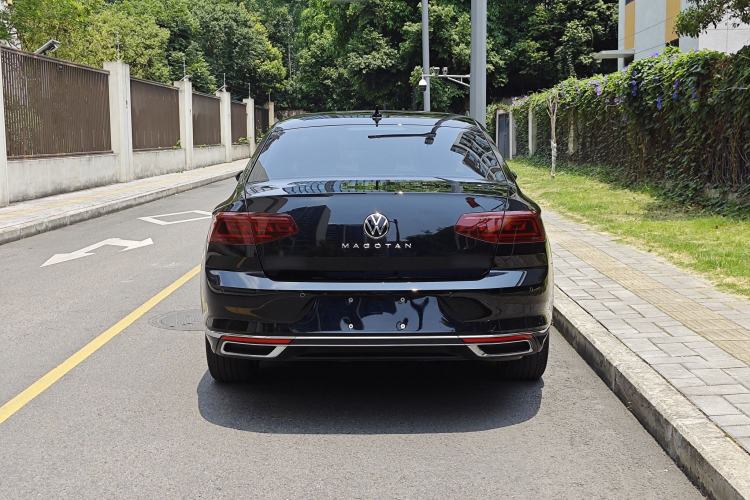 Used Volkswagen Magotan 2026 30 Million Vehicles Selected Model 380TSI DSG Luxury Edition Exterior 5
