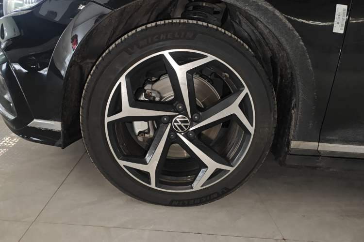 Used Volkswagen Magotan 2026 30 Million Vehicles Selected Model 380TSI DSG Luxury Edition Exterior 7