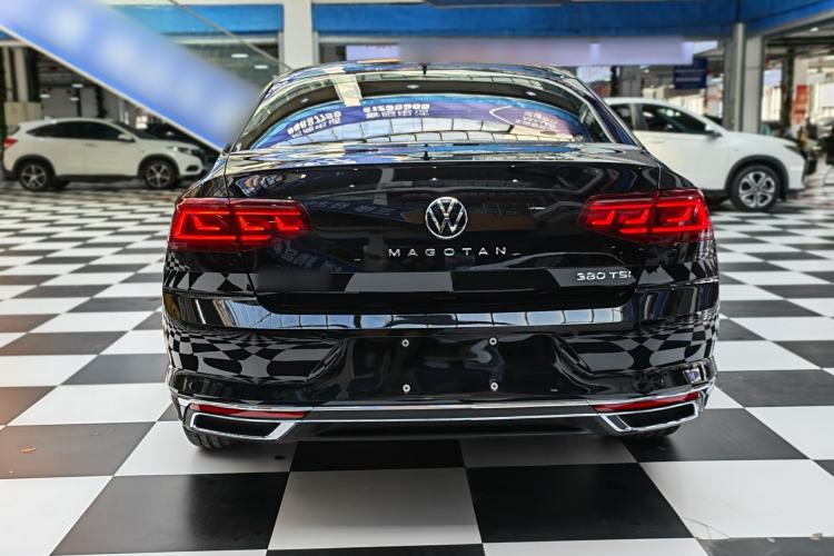 Used Volkswagen Magotan 2026 30 Million Vehicles Selected Model 380TSI DSG Luxury Edition Exterior 8