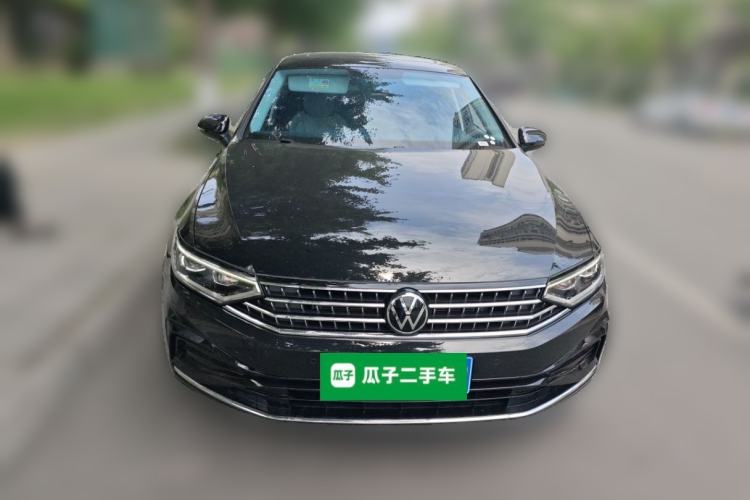 Used Volkswagen Magotan 2026 Model 30 Million Vehicles Selected Edition 330TSI DSG Elite Edition Front