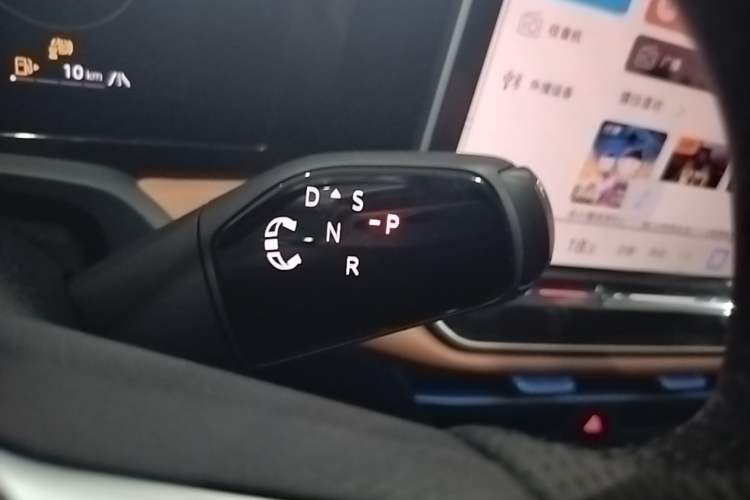 Used Volkswagen Magotan 2026 380TSI DSG Prestige Package—Daimai Package Gear Lever