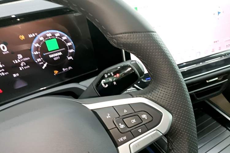 Used Volkswagen Magotan 2026 380TSI DSG Prestige Package—Daimai Package Gear Lever