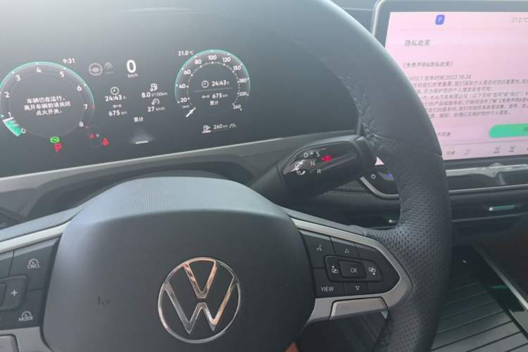 Used Volkswagen Magotan 2026 300TSI Premium Edition Eye-Catching Package Gear Lever