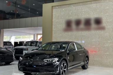 Used Volkswagen Magotan 2026 30 Million Vehicles Selected Model 380TSI DSG Luxury Edition