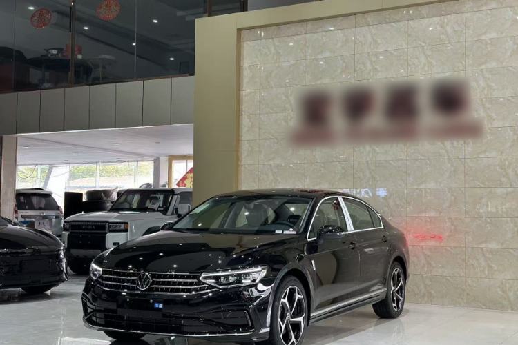 Used Volkswagen Magotan 2026 30 Million Vehicles Selected Model 380TSI DSG Luxury Edition Guazi used car, China used car export, Used car for sale, Used  cars, Cheapest cars for sale