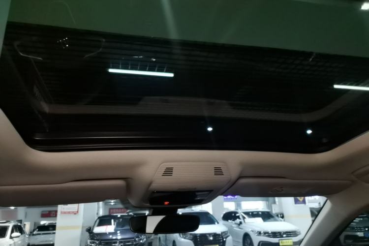 Used Volkswagen Magotan 2026 380TSI DSG Prestige Package—Daimai Package Headliner