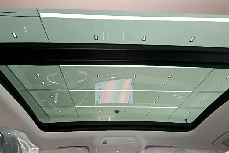 Used Volkswagen Magotan 2026 380TSI DSG Prestige Package—Daimai Package Headliner