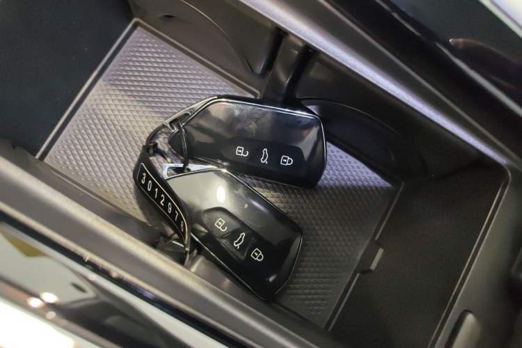 Used Volkswagen Magotan 2026 300TSI Premium Edition Interior 1