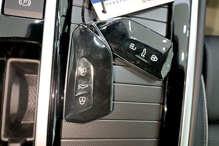 Used Volkswagen Magotan 2026 380TSI DSG Prestige Package—Daimai Package Interior 1