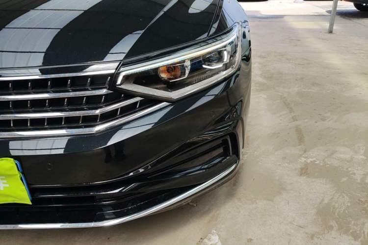 Used Volkswagen Magotan 2026 30 Million Vehicles Selected Model 380TSI DSG Luxury Edition Left Front Headlight
