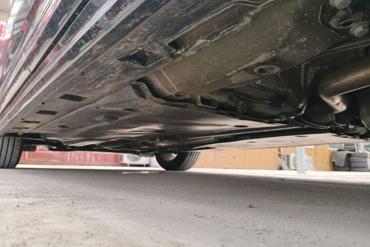 Used Volkswagen Magotan 2026 30 Million Vehicles Selected Model 380TSI DSG Luxury Edition Left Side Sill