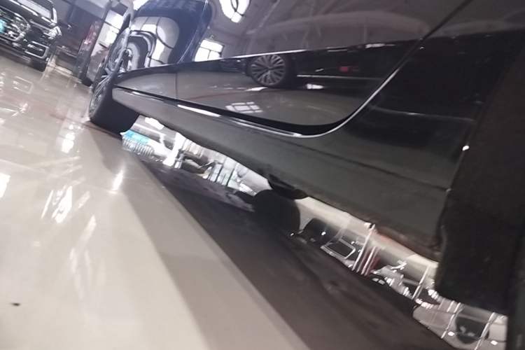 Used Volkswagen Magotan 2026 380TSI DSG Prestige Package—Daimai Package Left Side Sill