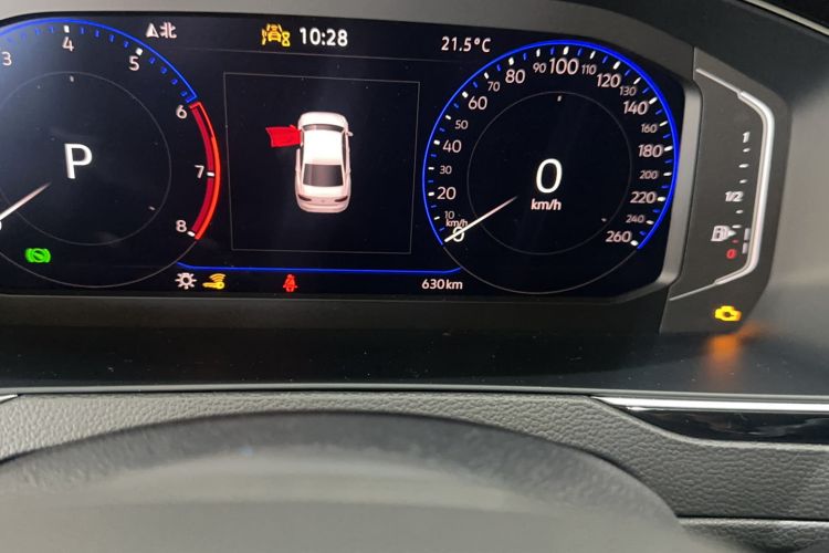 Used Volkswagen Magotan 2026 30 Million Vehicles Selected Model 380TSI DSG Luxury Edition Odometer Close Up