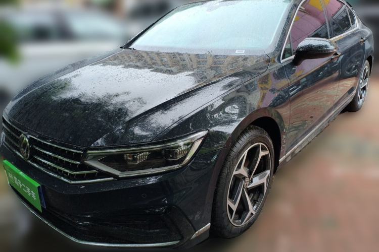 Used Volkswagen Magotan 2026 30 Million Vehicles Selected Model 380TSI DSG Luxury Edition Guazi used car, China used car export, Used car for sale, Used Volkswagen cars, Cheapest cars for sale