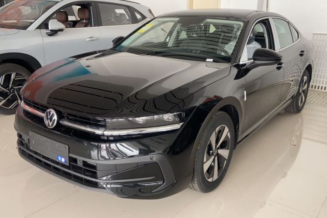 Used Volkswagen Magotan 2026 300TSI Premium Edition
