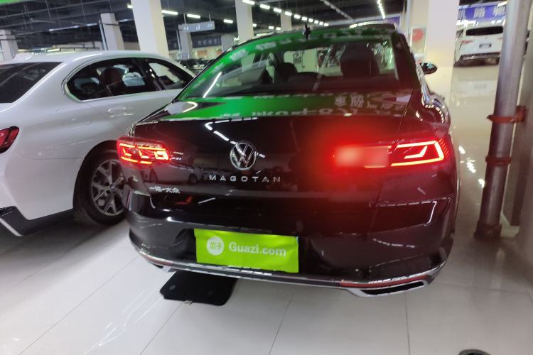 Used Volkswagen Magotan 2026 30 Million Vehicles Selected Model 380TSI DSG Luxury Edition Rear