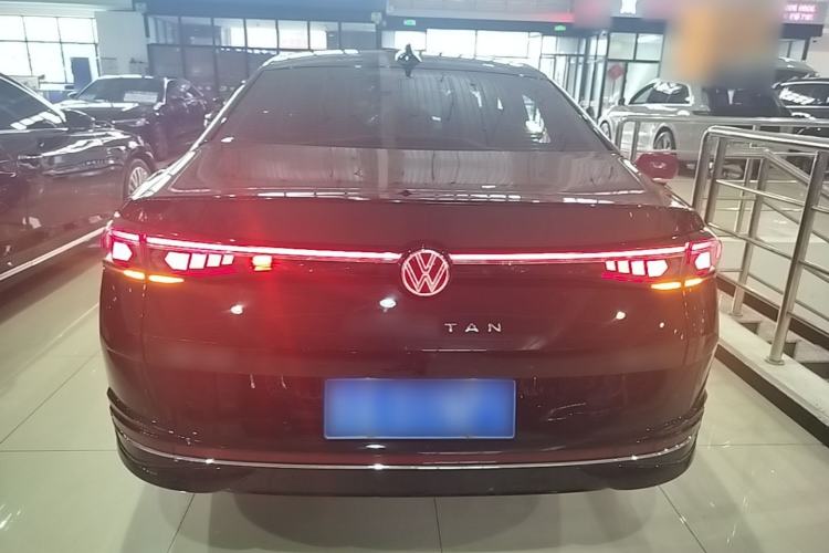 Used Volkswagen Magotan 2026 380TSI DSG Prestige Package—Daimai Package Rear