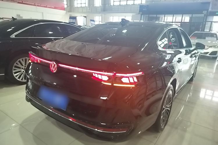 Used Volkswagen Magotan 2026 380TSI DSG Prestige Package—Daimai Package Rear Right 45 Deg