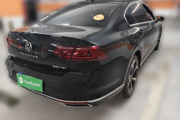 Used Volkswagen Magotan 2026 Model 30 Million Vehicles Selected Edition 330TSI DSG Elite Edition Rear Right 45 Deg