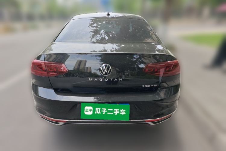 Used Volkswagen Magotan 2026 Model 30 Million Vehicles Selected Edition 330TSI DSG Elite Edition Rear
