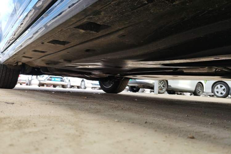 Used Volkswagen Magotan 2026 30 Million Vehicles Selected Model 380TSI DSG Luxury Edition Right Side Sill