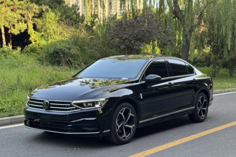 Used Volkswagen Magotan 2026 30 Million Vehicles Selected Model 380TSI DSG Luxury Edition Guazi used car, China used car export, Used car for sale, Used  cars, Cheapest cars for sale