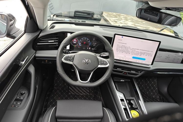 Used Volkswagen Magotan 2026 380TSI DSG Prestige Package—Daimai Package Steering Wheel