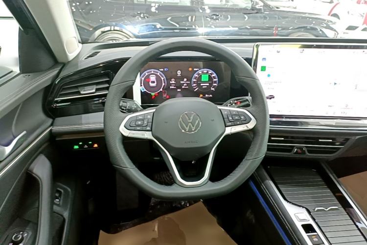 Used Volkswagen Magotan 2026 380TSI DSG Prestige Package—Daimai Package Steering Wheel