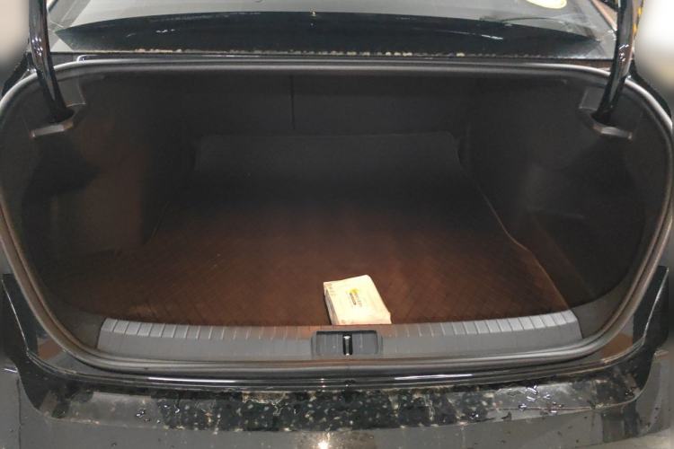 Used Volkswagen Magotan 2026 Model 30 Million Vehicles Selected Edition 330TSI DSG Elite Edition Trunk