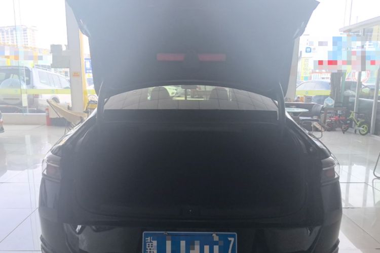 Used Volkswagen Magotan 2026 300TSI Premium Edition Eye-Catching Package Trunk