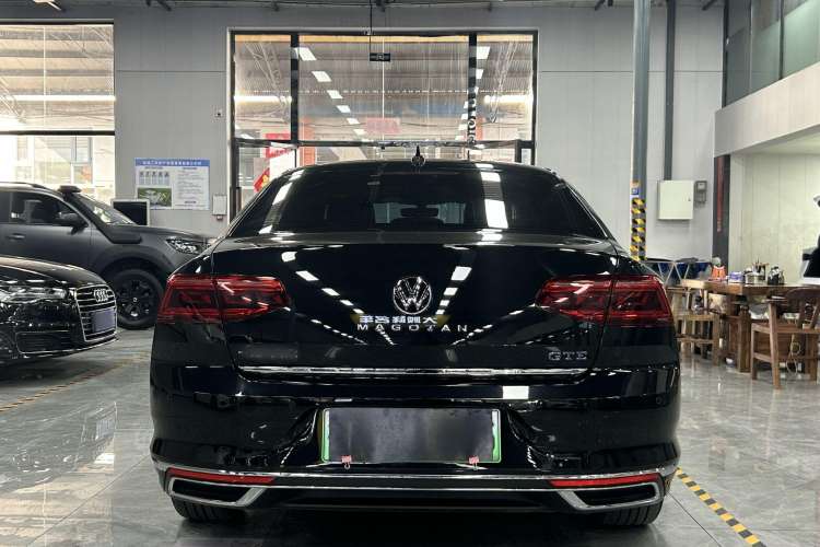 Used Volkswagen Magotan GTE Plug-in Hybrid 2022 GTE Luxury Model Exterior 4