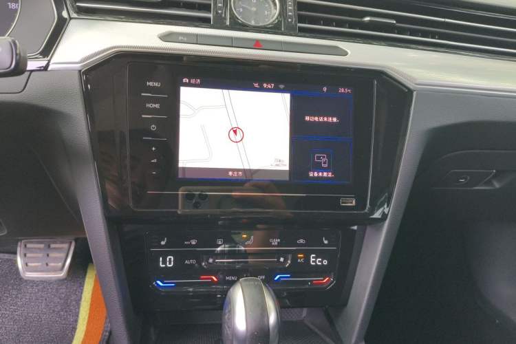 Used Volkswagen Magotan GTE Plug-in Hybrid 2020 GTE Luxury Model Audio And AC Panel