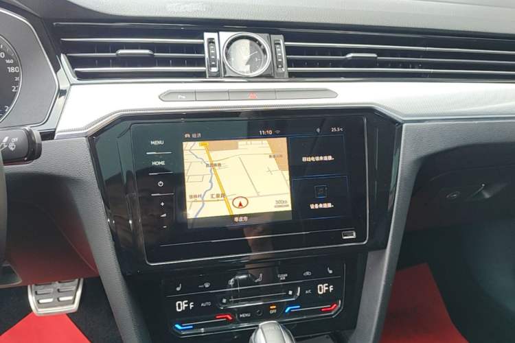Used Volkswagen Magotan GTE Plug-in Hybrid 2020 GTE Luxury Model Audio And AC Panel