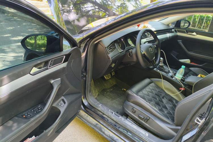 Used Volkswagen Magotan GTE Plug-in Hybrid 2020 GTE Luxury Model Driver Seat