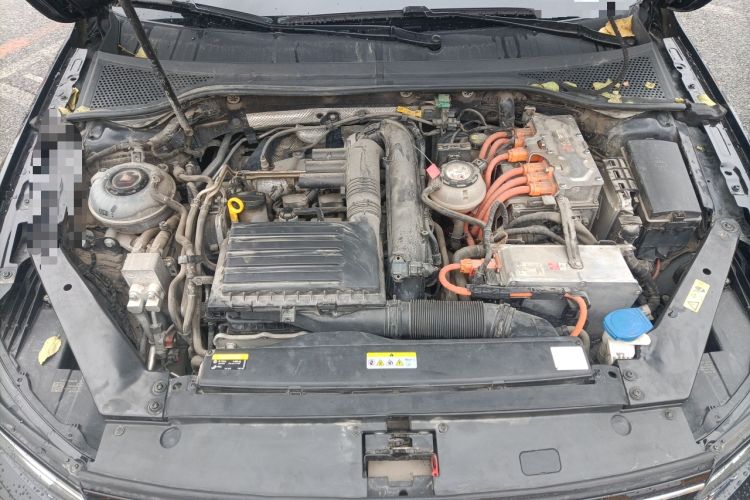 Used Volkswagen Magotan GTE Plug-in Hybrid 2020 GTE Luxury Model Engine Bay