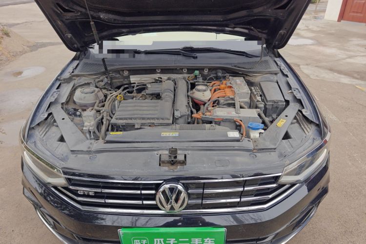 Used Volkswagen Magotan GTE Plug-in Hybrid 2020 GTE Luxury Model Engine Bay