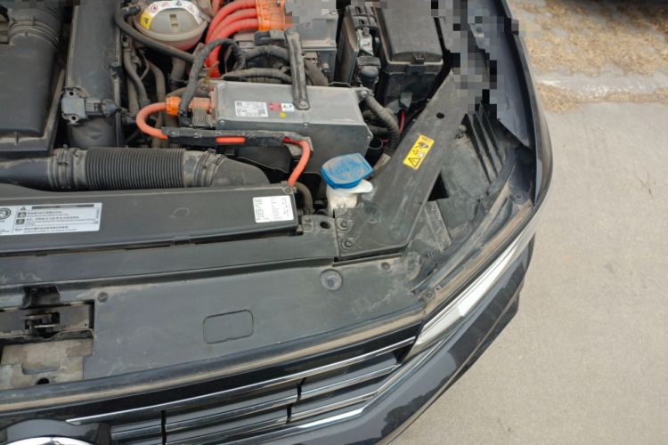 Used Volkswagen Magotan GTE Plug-in Hybrid 2020 GTE Luxury Model Engine Bay Left