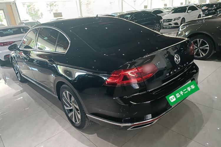 Used Volkswagen Magotan GTE Plug-in Hybrid 2020 GTE Luxury Model Exterior 2