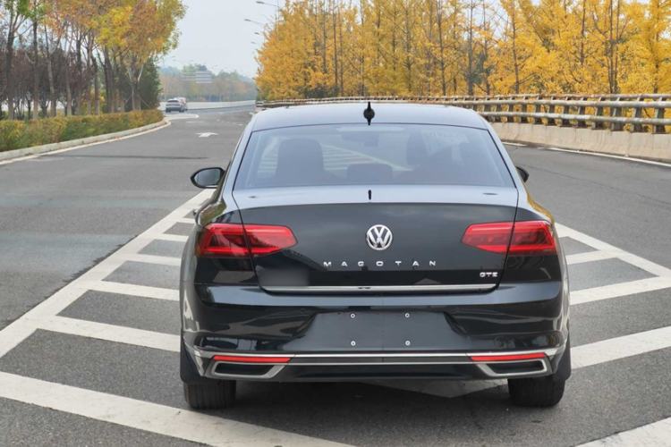 Used Volkswagen Magotan GTE Plug-in Hybrid 2020 GTE Luxury Model Exterior 2