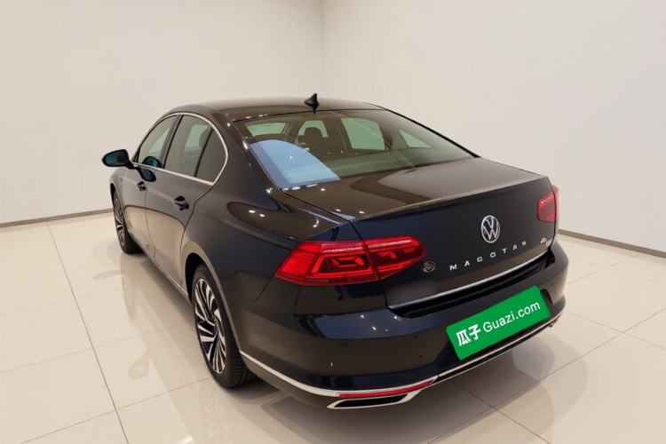 Used Volkswagen Magotan GTE Plug-in Hybrid 2020 GTE Prestige Model Exterior 2
