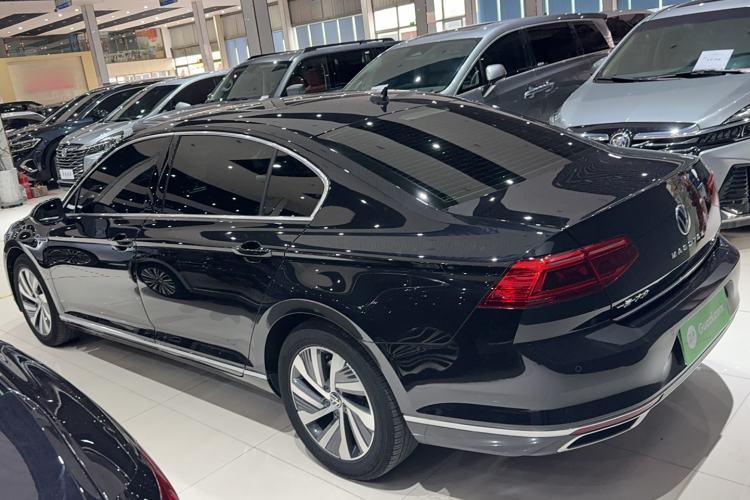 Used Volkswagen Magotan GTE Plug-in Hybrid 2020 GTE Luxury Model Exterior 4