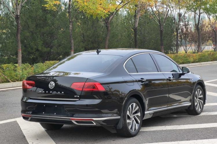Used Volkswagen Magotan GTE Plug-in Hybrid 2020 GTE Luxury Model Exterior 4