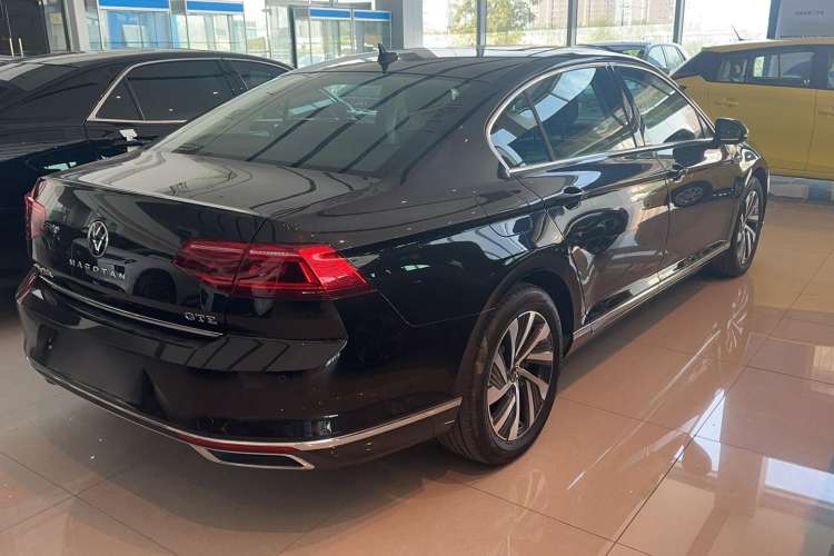 Used Volkswagen Magotan GTE Plug-in Hybrid 2020 GTE Luxury Model Exterior 5