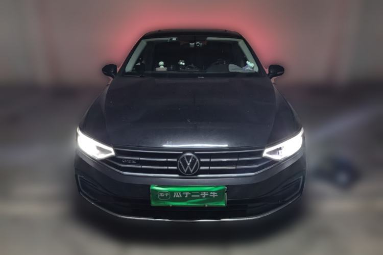 Used Volkswagen Magotan GTE Plug-in Hybrid 2020 GTE Luxury Model Front