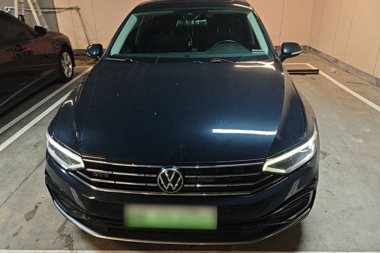 Used Volkswagen Magotan GTE Plug-in Hybrid 2020 GTE Luxury Model Front