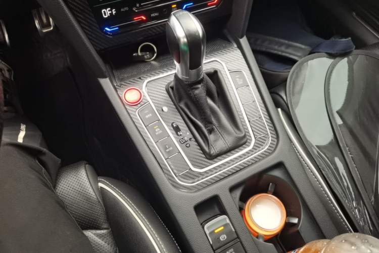 Used Volkswagen Magotan GTE Plug-in Hybrid 2020 GTE Prestige Model Gear Lever