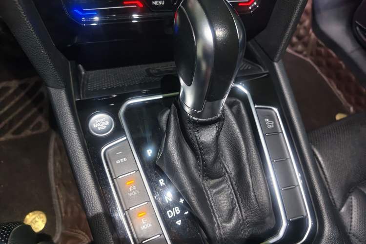 Used Volkswagen Magotan GTE Plug-in Hybrid 2020 GTE Luxury Model Gear Lever